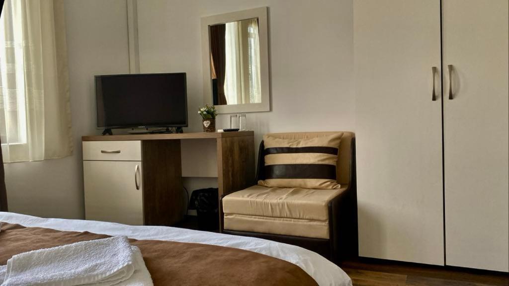 Бялата Къща Hotell Kirkovo  Exteriör bild
