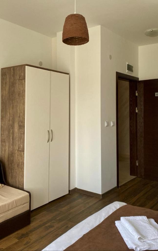 Бялата Къща Hotell Kirkovo  Exteriör bild